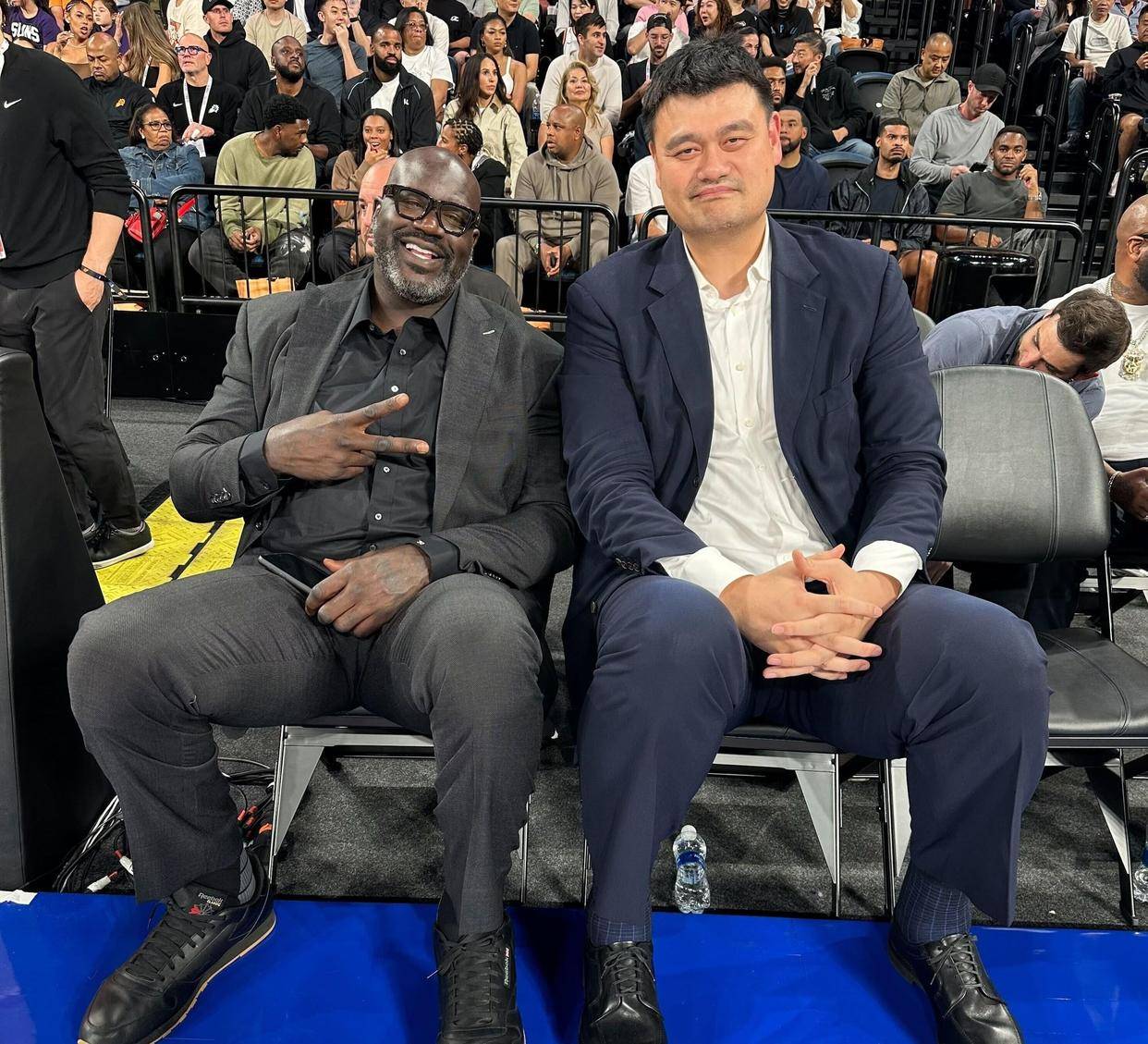 今夜体能课后，塞维利亚再遭质疑备战CBA季后赛，球迷炸锅，团队化学反应显著的简单介绍